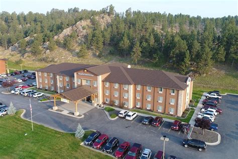 comfort inn suites custer